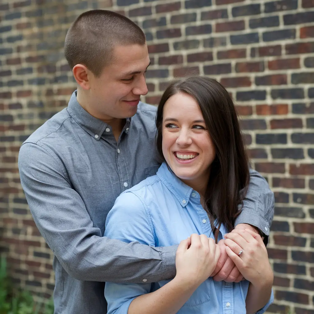 Online Bisexual dating in Fort Myers, Florida—meet singles for fun hookups today!