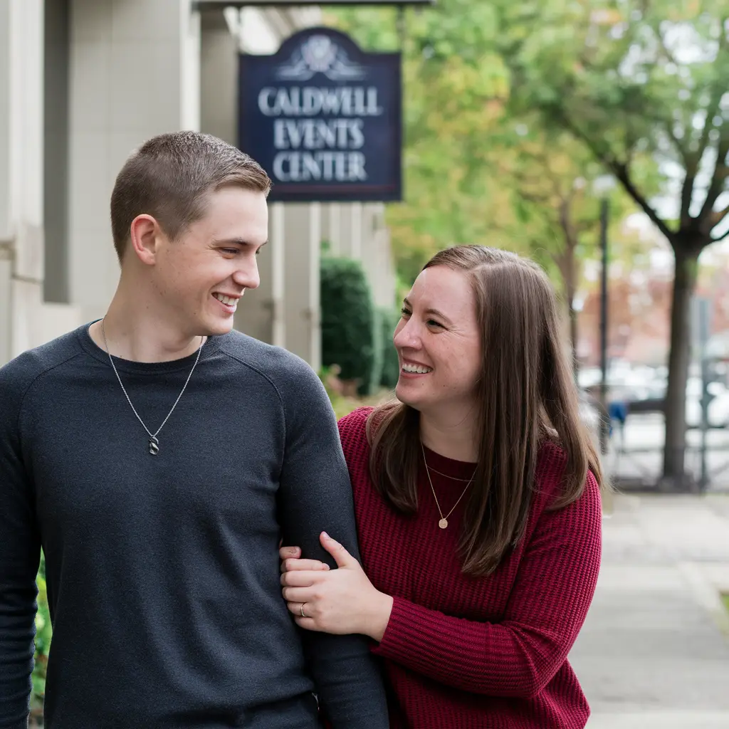 Looking for bisexual dating in New York? Meet singles online for fun hookups now!